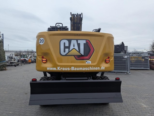 WhatsApp Image 2025-11-28 at 16.08.12 (1)